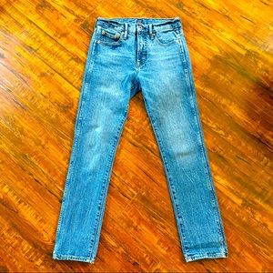 Gap Slim Stright Leg Jean